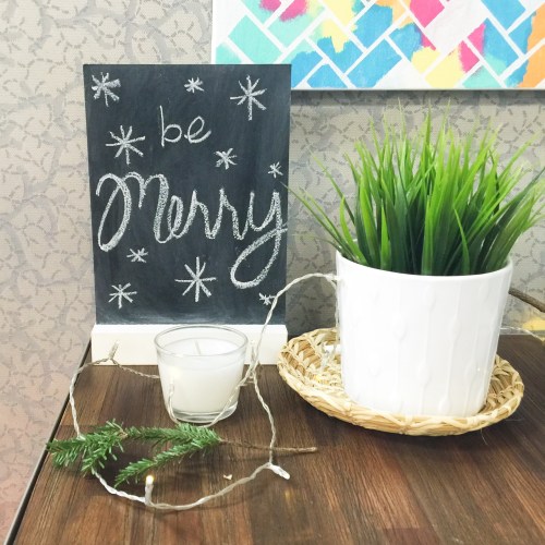 cubicle decorated for christmas